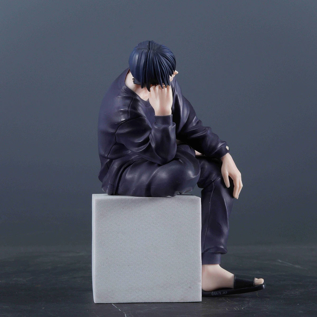 Anime JJK figures Toji Fushiguro Sitting Pose Model Action Figure Toy Gift Peripheral collection home decor Fushiguro Toji Doll