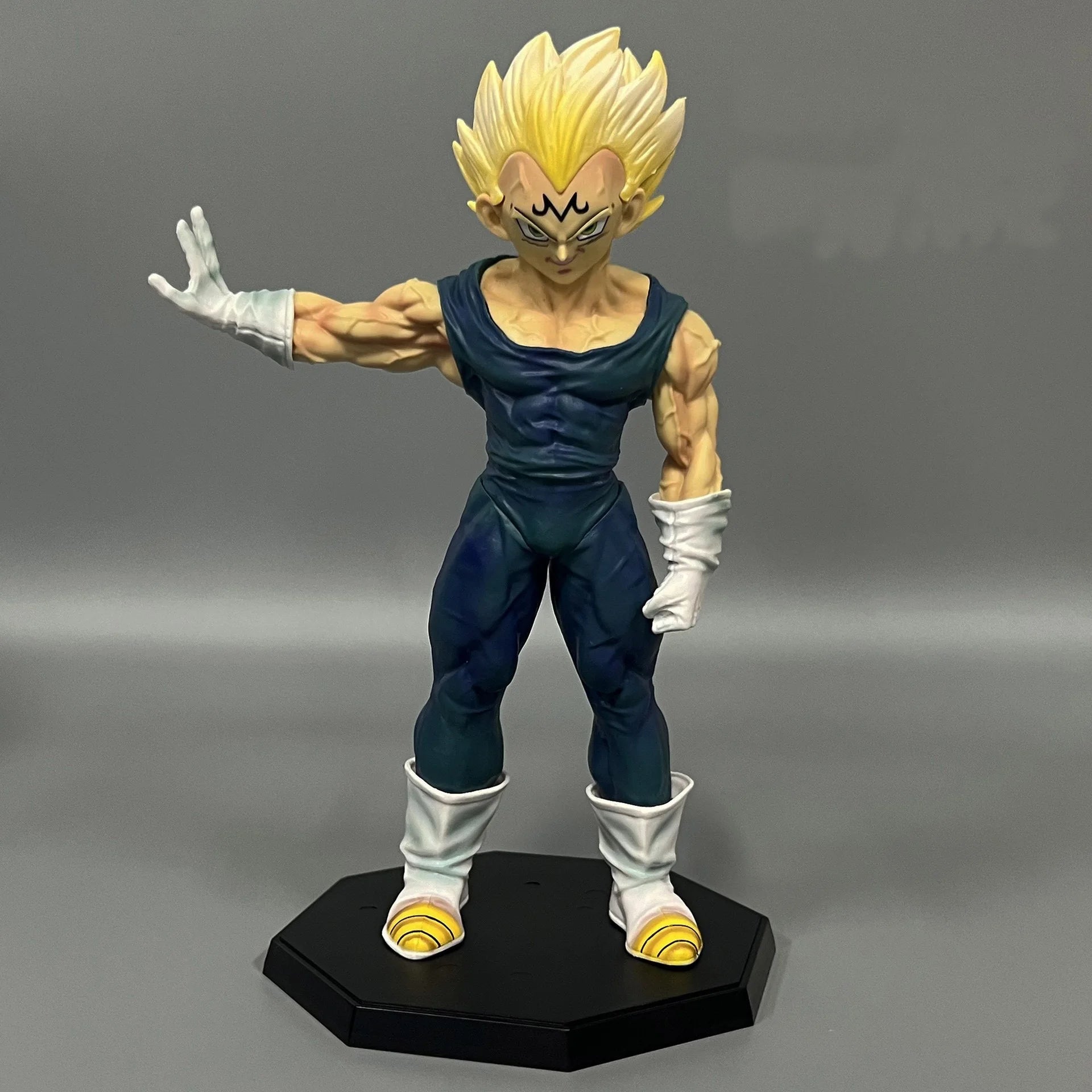 Dragon Ball Goku & Vegeta Battle Damage – PVC Statue