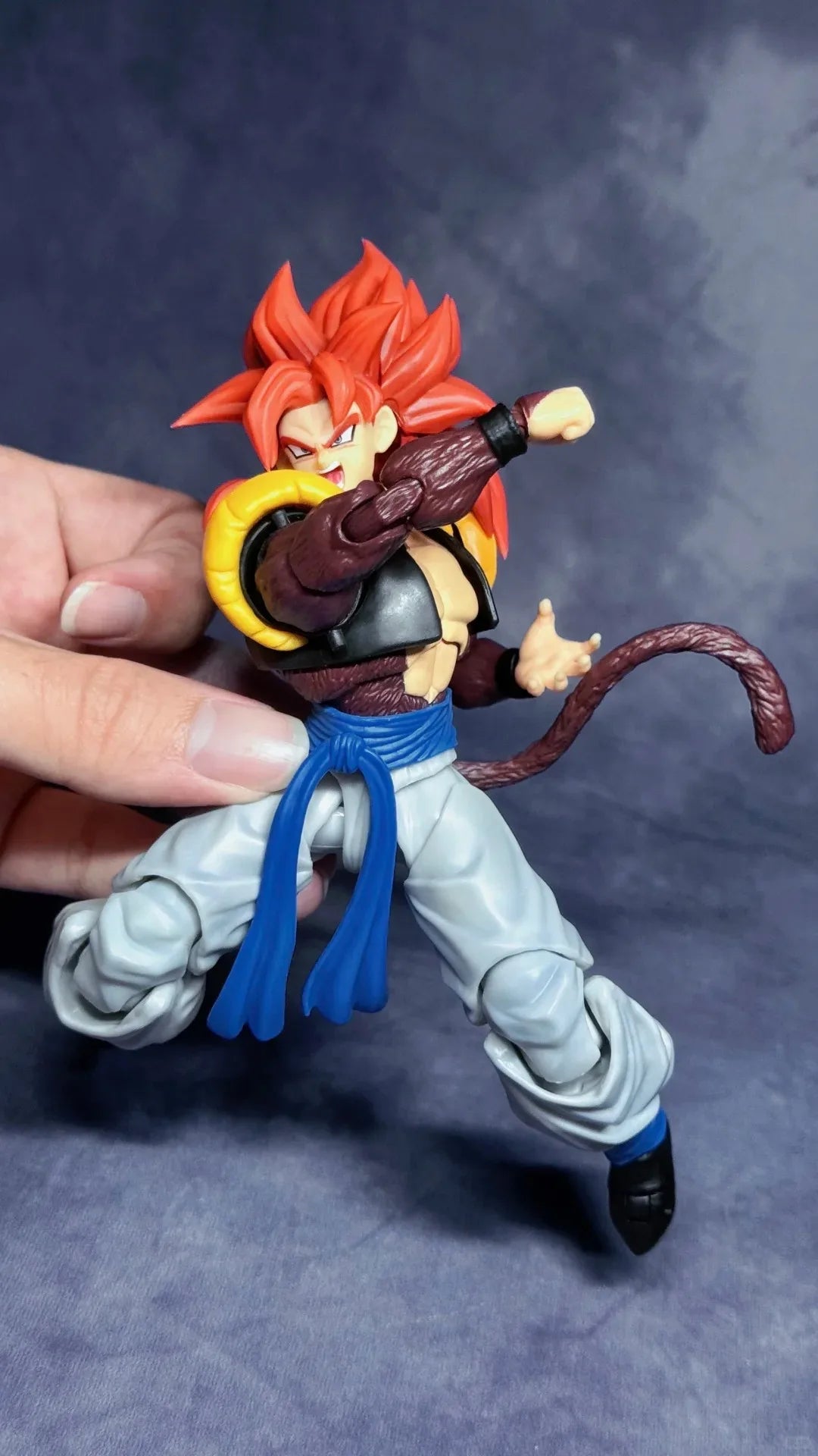 Dragon Ball SSJ4 Gogeta – Demoniacal Fit SHF Action Figure